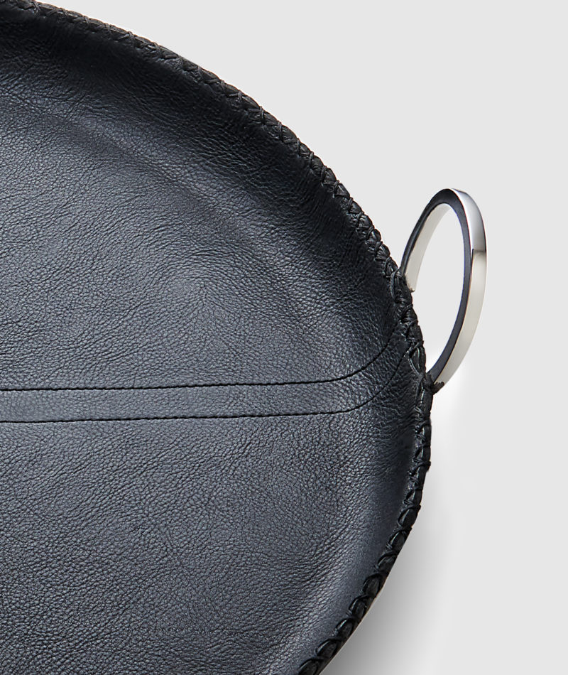 DLT 003 - Durango Black Leather Round Tray