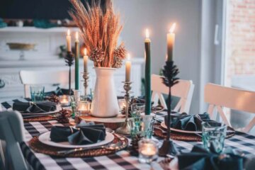 An elegant Thanksgiving table