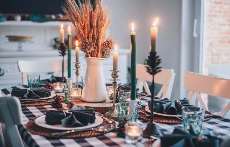 An elegant Thanksgiving table